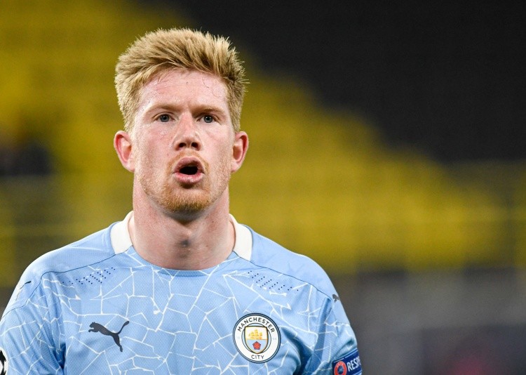 NBA球员交易及赛季影响分析（NBA交易动向与赛季格局分析）