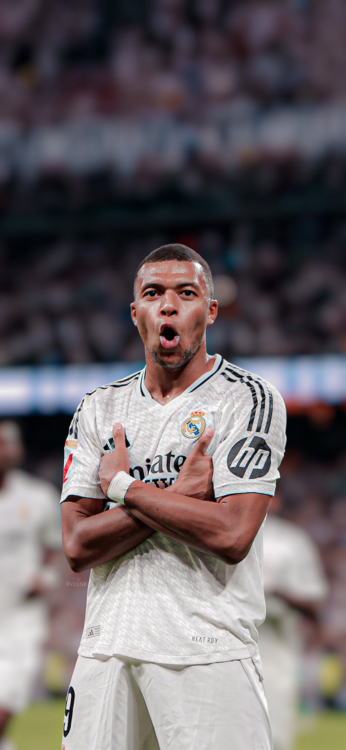 英超积分榜：曼城只差枪手2分 切尔西掉队埃弗顿坐火箭（英超榜单更新：曼城距阿森纳仅2分，切尔西掉队，埃弗顿飙升）