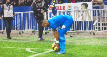 他第四节突然爆发，带队直接反超