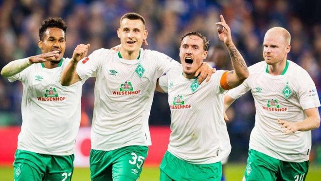 罗马诺：曼市双雄都为塞门约提供了战术愿景，球员选择了曼城（罗马诺：曼联与曼城都给出战术蓝图，塞门约最终选择曼城）