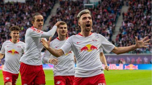 莫雷托：热刺和纽卡考察小斯坦科维奇，国米对球员保持着关注（莫雷托：热刺、纽卡考察小斯坦科维奇，国米仍在关注）