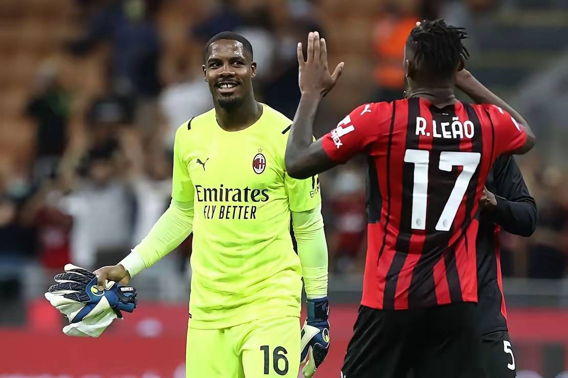 科曼：诺阿-朗和我说，那不勒斯季前28天集训他从没见过球（科曼：诺阿-朗直言那不勒斯季前28天集训期间他压根没碰过球）