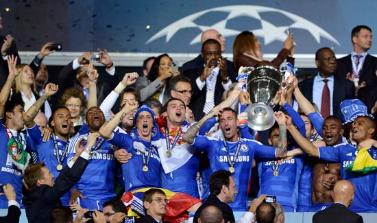 长春女足三停乌日古木拉：严重违约，挑战仲裁，因情感问题干扰球队（长春女足对乌日古木拉实施“三停”：被指严重违约、提起仲裁，情感因素干扰球队）