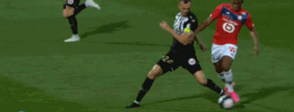 NBA历史上最强的30号巨星是库里，选择这个号码的巨星少