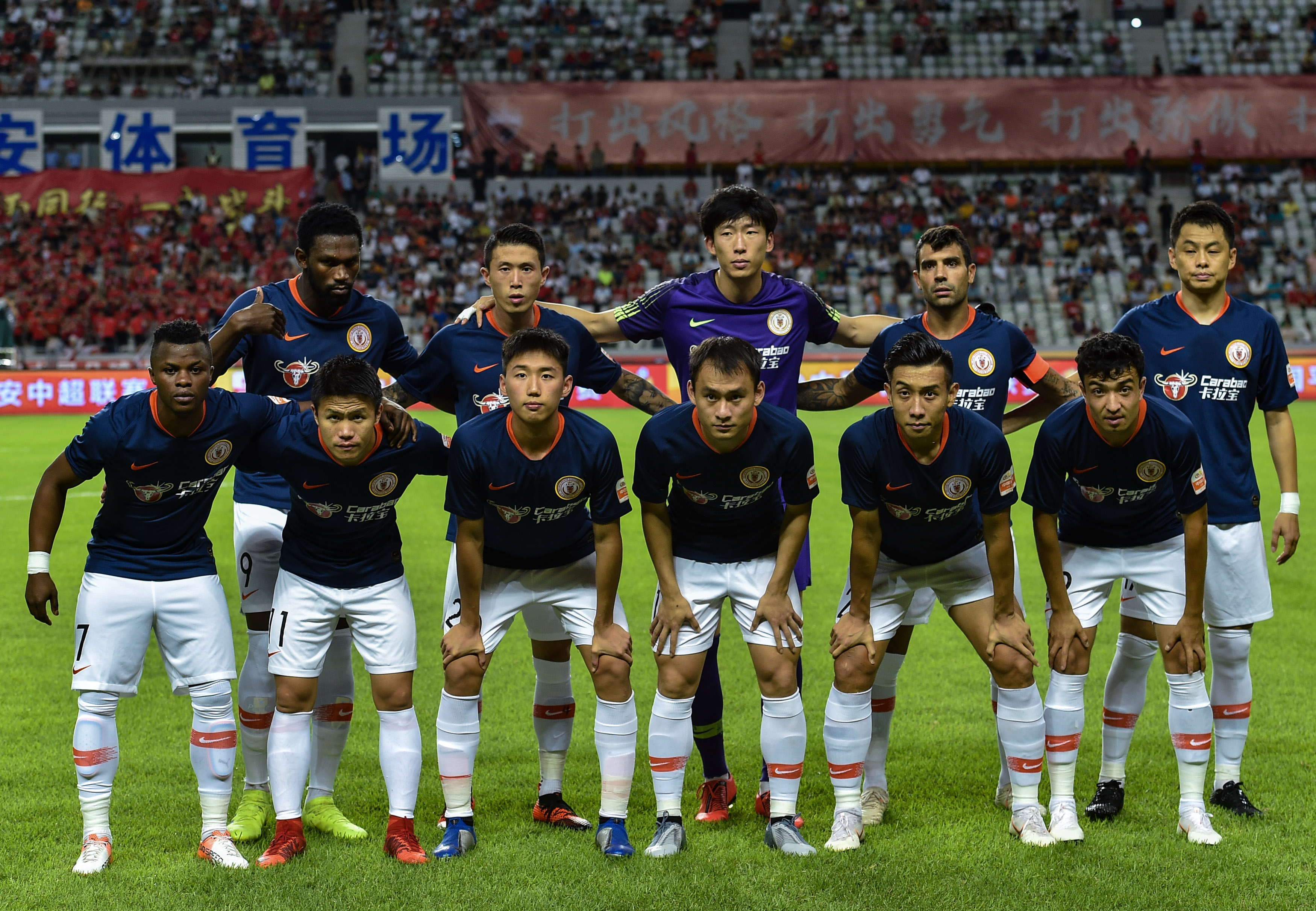 郑钦文回应黑评：我三观比较正，别人挑刺是因为一些比较自信言论（郑钦文回应质疑：自认三观正，自信发言遭挑刺）