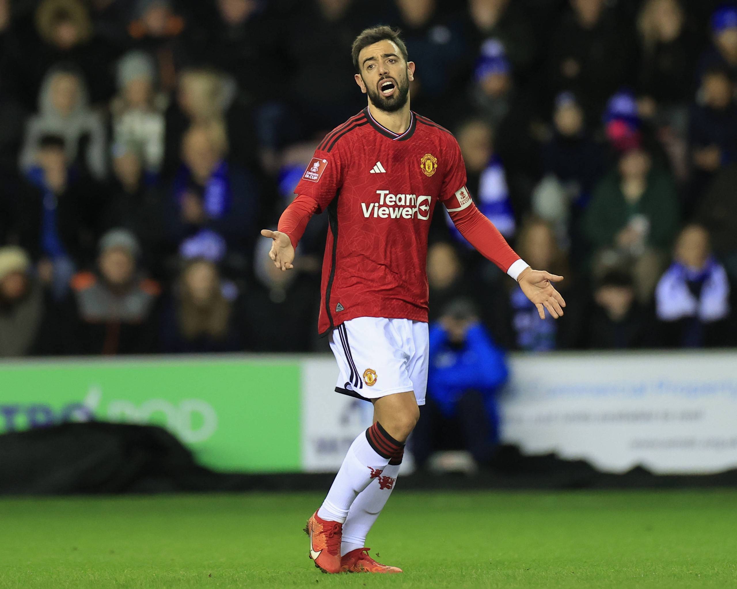 官方：因沙特晋级阿拉伯杯半决赛，沙特联第10轮延至明年2月（官方：沙特闯入阿拉伯杯半决赛，沙特联第10轮改至明年2月进行）