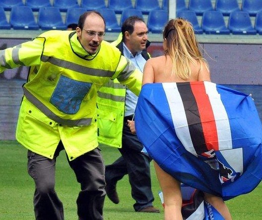 热议申花输球：尽力了但没运气，最大问题是锋线终结能力（申花失利引热议：拼尽全力却乏好运，锋线把握机会成短板）