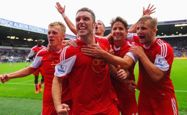 阿莱格里：要想进联赛前四必须沉稳，那不勒斯配得上获胜（阿莱格里：争四需保持冷静，那不勒斯赢得实至名归）